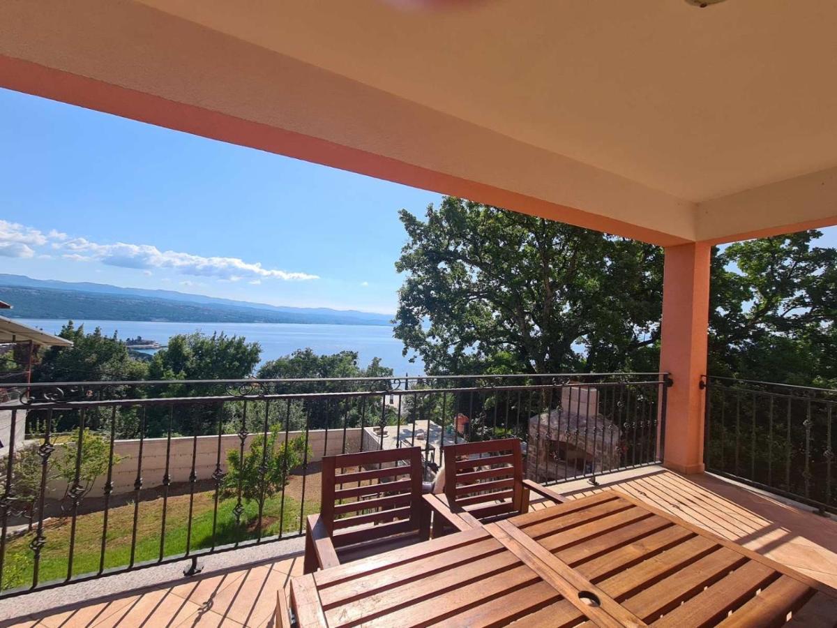 Family Apartment Nekic Abbazia Esterno foto
